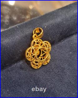 24K Solid Gold Pendant Plum Blossom Flower Fortune Coins Handcrafted Elegance 24K Solid Gold Pendant Plum Blossom Flower Fortune Coins Handcrafted Elegance