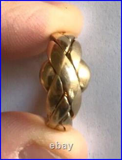 5.8 g GOLD solid 12kt puzzle ring. 8.25 ring size about 18mm in diameter