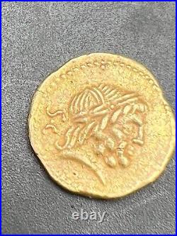 Beautiful ancient Roman Empire solid gold coin good for collection
