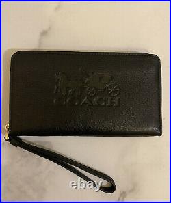 Coach Jes Large Phone Wallet With Horse And Carriage Style No. F75908 Black/Gold
