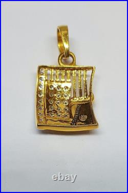 Elegant Look 22K Gold Pendant Classy Design Square Solid Gold Pendant Hallmark