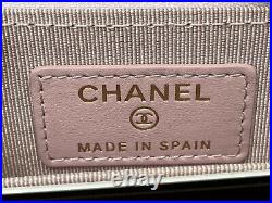 NWT 21S CHANEL Lilac Pink Caviar Gold Hardware Credit Card Holder Zippy Coin Bag