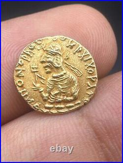 Old ancient Solid gold coin of India Kushan huvishka av dinar 18kgold