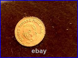 RARE VINTAGE WOOD FRAME LOT 8K Solid Gold COIN N. 3 miniature Pope & $ JFK