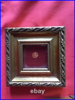 Rare vintage lot 8K solid gold coin with wonderful frame 3 pictures 6 gold coin