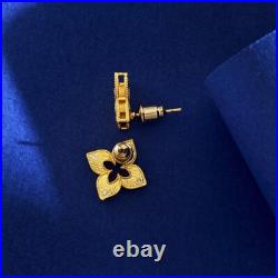 Roberto Coin VENETIAN PRINCESS 18k Yellow Gold Brushed Earrings- Small Roberto Coin VENETIAN PRINCESS 18k Yellow Gold Brushed Earrings- Small
