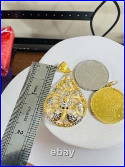 Solid 22K Solid 916 Real Gold Two tone Set (2) Teardrop/Coin Pendant 10.65g Solid 22K Solid 916 Real Gold Two tone Set (2) Teardrop/Coin Pendant 10.65g