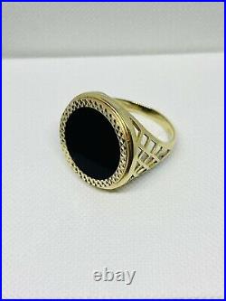 Solid Genuine 9ct Gold Black Onyx Sovereign Coin Ring Size P New