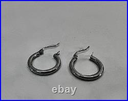 Unisex 18kt Solid White Gold 20mm Hoop Earrings Unisex 18kt Solid White Gold 20mm Hoop Earrings
