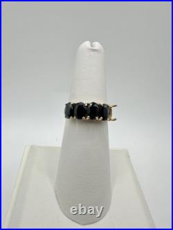 VTG 10k Solid Yellow Gold Dark Blue Black Sapphire Ring Missing Stone SZ 6 READ VTG 10k Solid Yellow Gold Dark Blue Black Sapphire Ring Missing Stone SZ 6 READ