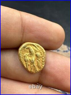 Very beautiful old ancient Asian solid gold coin with eagle very good collection