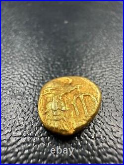 Very beautiful old ancient Asian solid gold coin with eagle very good collection