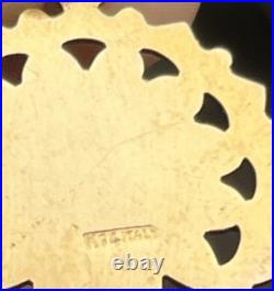 Vintage 14K Solid Yellow Gold Egyptian Queen Nefertiti Round Coin Pendant 2.9g Vintage 14K Solid Yellow Gold Egyptian Queen Nefertiti Round Coin Pendant 2.9g