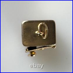 Vintage 14K Yellow Gold Locking Safe Charm Pendant, 1/2 inch, 3 grams